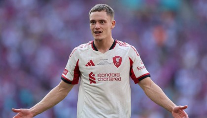 觀戰(zhàn)臺(tái)：利物浦打響英超揭幕戰(zhàn) 曼聯(lián)槍手鋒線天團(tuán)火拼