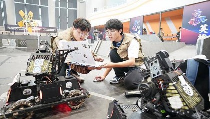 “這對中國是個好消息，預(yù)示著新的增長模式”