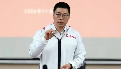 中國(guó)籃協(xié)主席郭振明：當(dāng)下中國(guó)男籃要有危機(jī)感，敢于擔(dān)當(dāng)