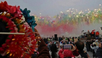 蔡國強煙花秀大量無人機墜海，網(wǎng)友直呼遺憾，本人回應(yīng)