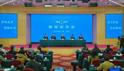 中國自主研制的新一代中型隱身多用途戰(zhàn)斗機(jī)殲35A來了！