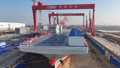 滿載排水量4萬余噸！海軍四川艦來了 舷號(hào)“51”