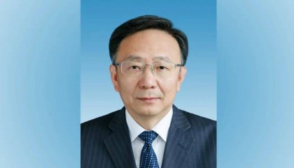 夏心旻，辭去副省長職務