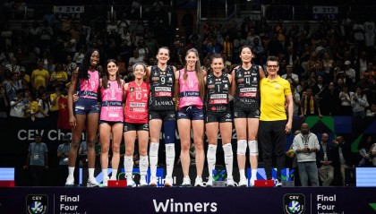 爭議！女排奪冠海報獨缺朱婷 袁心玥恩師第4入圍全明星