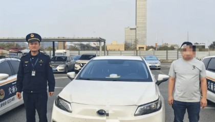 廣州南站再現(xiàn)黑車(chē)宰客，大學(xué)生打車(chē)18公里被收581元