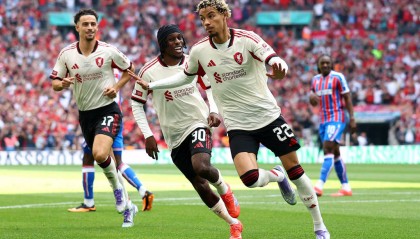 社區(qū)盾-?；倏耸浊蛩_拉赫丟點(diǎn) 利物浦4-5水晶宮丟冠