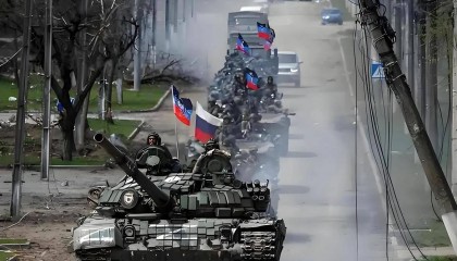 眼含熱淚撫棺木，朝鮮領(lǐng)導(dǎo)人自己很清楚，安排不好陣亡將士的身后事，后果可能不堪設(shè)想