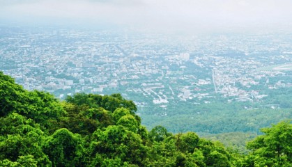 25人赴泰國旅行訂機(jī)票后退訂遭拒，旅行社回應(yīng)：臨時(shí)團(tuán)隊(duì)票不退不改簽