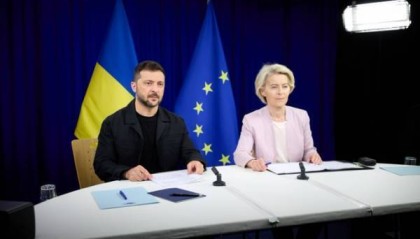 澤連斯基：允許向?yàn)蹩颂m提供安全保障是歷史性決定，領(lǐng)土問題只能由烏美俄三邊討論