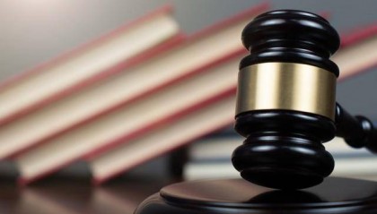 離異女子騙取網(wǎng)友77萬元，其中64萬元用于打賞網(wǎng)絡(luò)主播 一審因詐騙罪獲刑11年