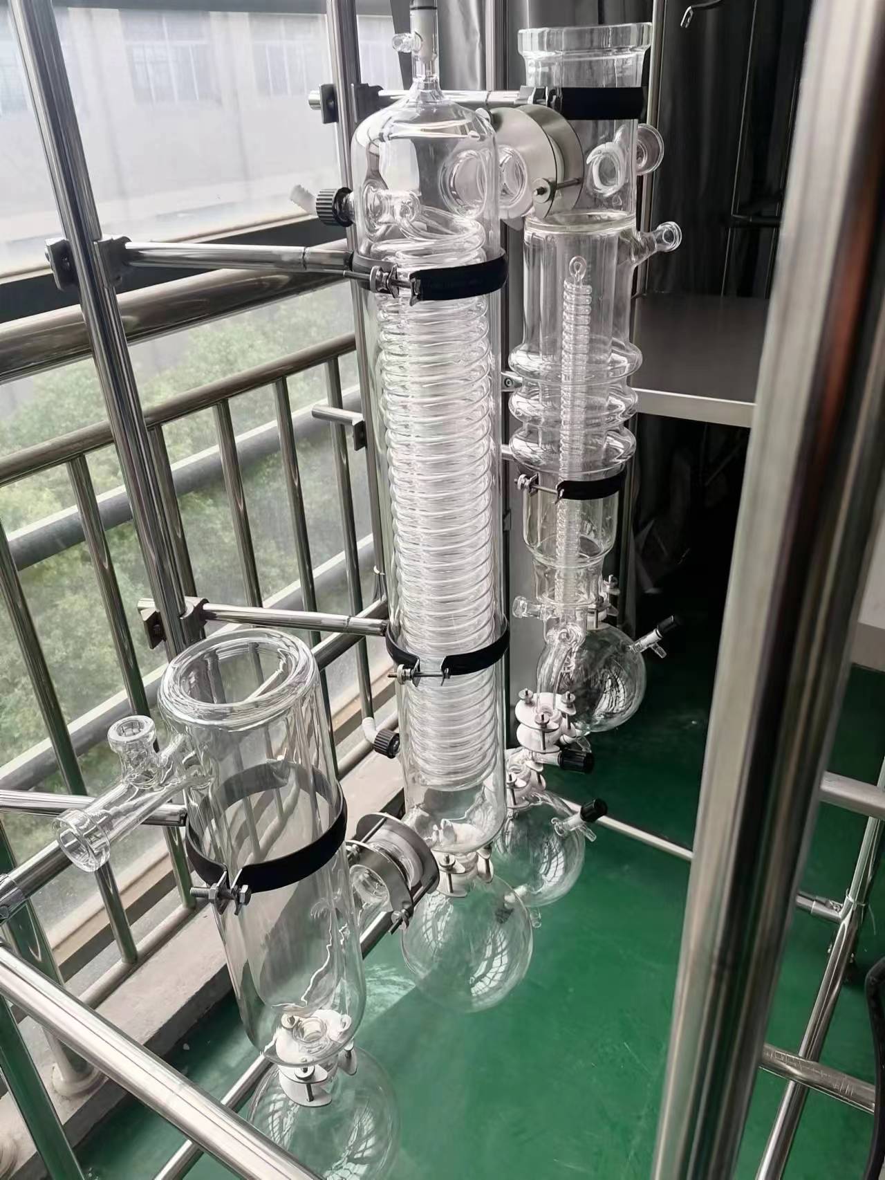 分子蒸餾技術(shù)發(fā)展史、應(yīng)用、原則和原理