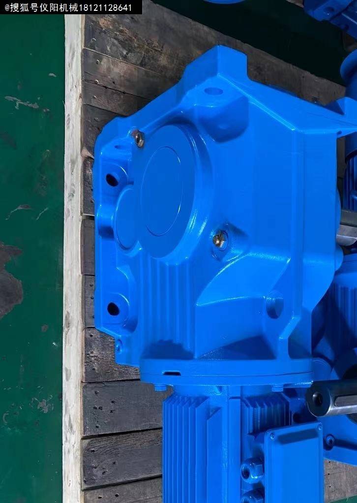 R57-Y1.5KW-4P減速機(jī)R57DRE132MC4-37.91-M5-180°齒輪型號(hào)是多少