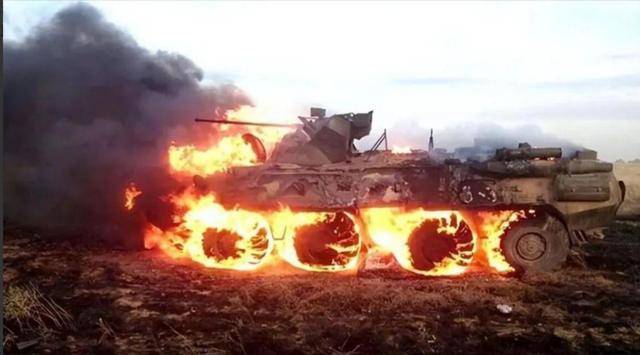 紅軍村戰(zhàn)役將結(jié)束，2萬烏軍倉皇逃離戰(zhàn)場，G7向?yàn)跆峁?00億貸款