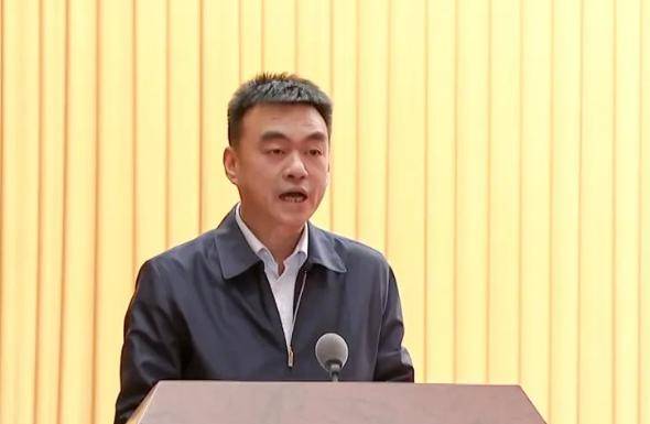 長(zhǎng)期沉迷賭博，搞權(quán)錢交易、權(quán)色交易 貴州省交通運(yùn)輸廳原副廳長(zhǎng)潘海被“雙開(kāi)”