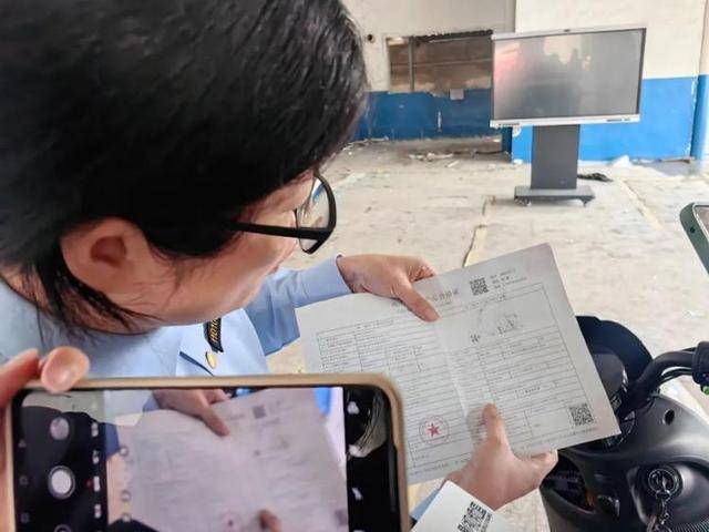 “出廠就限制了，沒法改裝”，明天起，買“小電驢”有重大變化