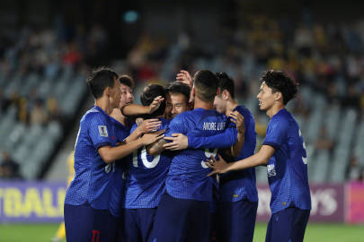 2球領(lǐng)先遭絕平！亞冠-于漢超傳射 申花2-2中央海岸水手