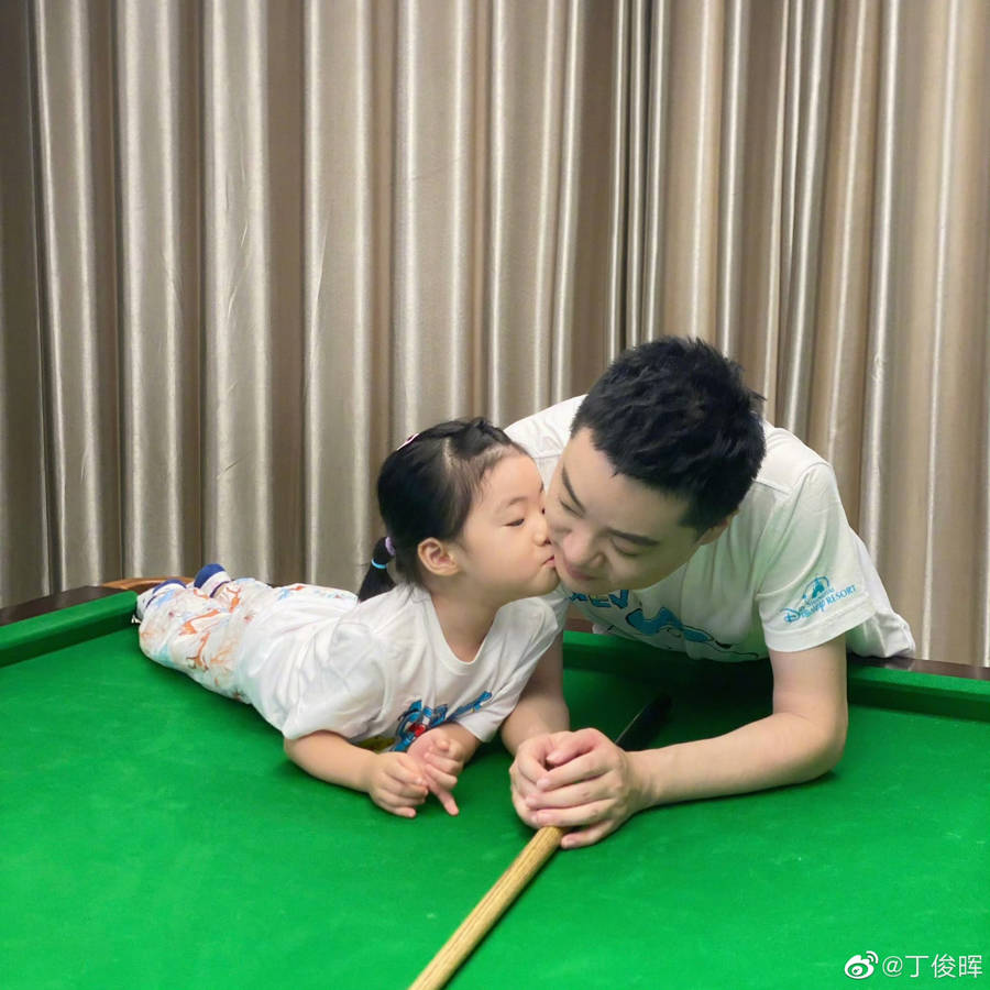 鐵打的丁俊暉，流水的中國小將，中國一哥喜提17.5萬英鎊繼續(xù)“黃金期”