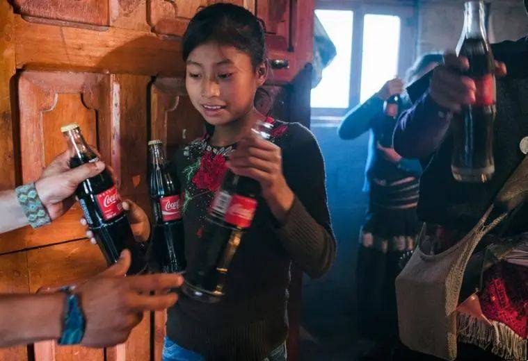 中國人吃的食品添加劑，真比歐美日本更多、更狠？