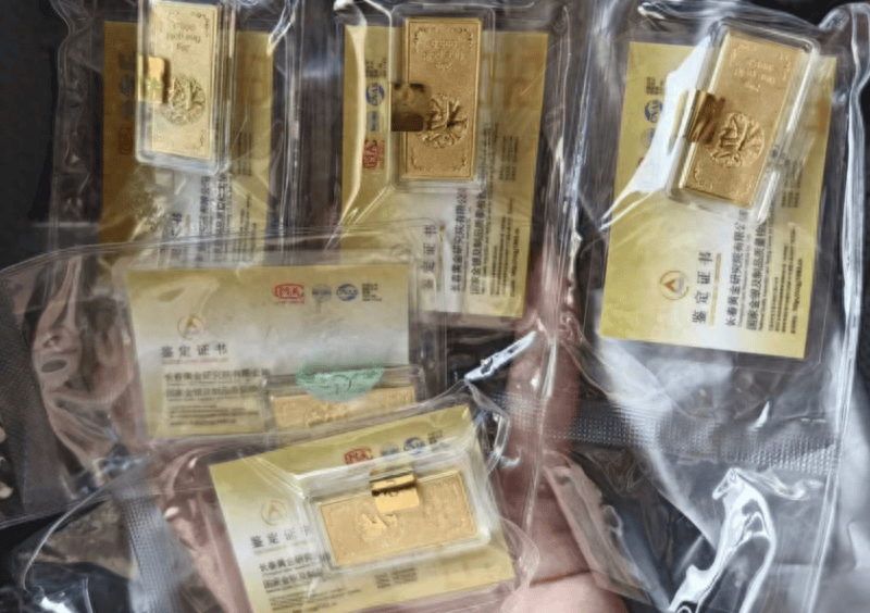 90、00后炒股：用大模型選股，不賺錢也不想離開