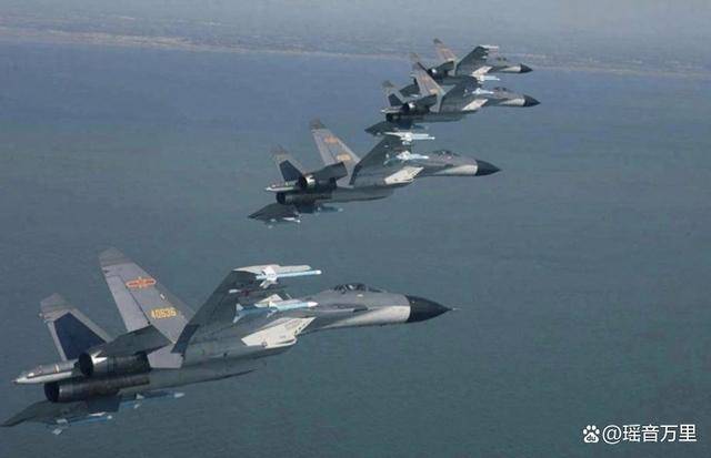 賴清德無視警告，4架F-16護航離島，大陸41架次機艦“三面圍臺”！