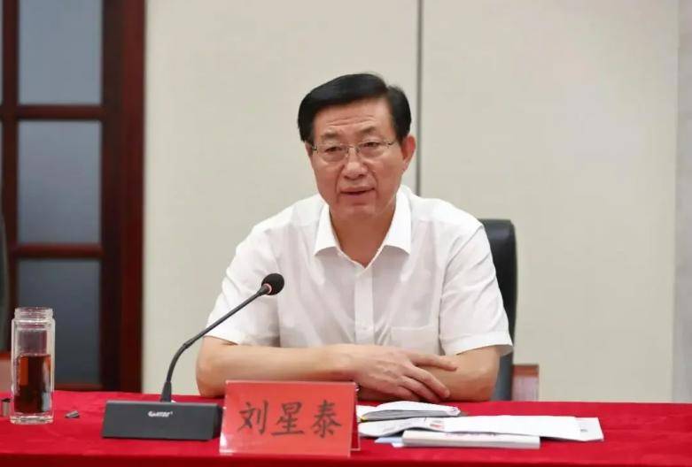 中央批準開除黨籍后，66歲老虎被逮捕！10天內4虎被捕