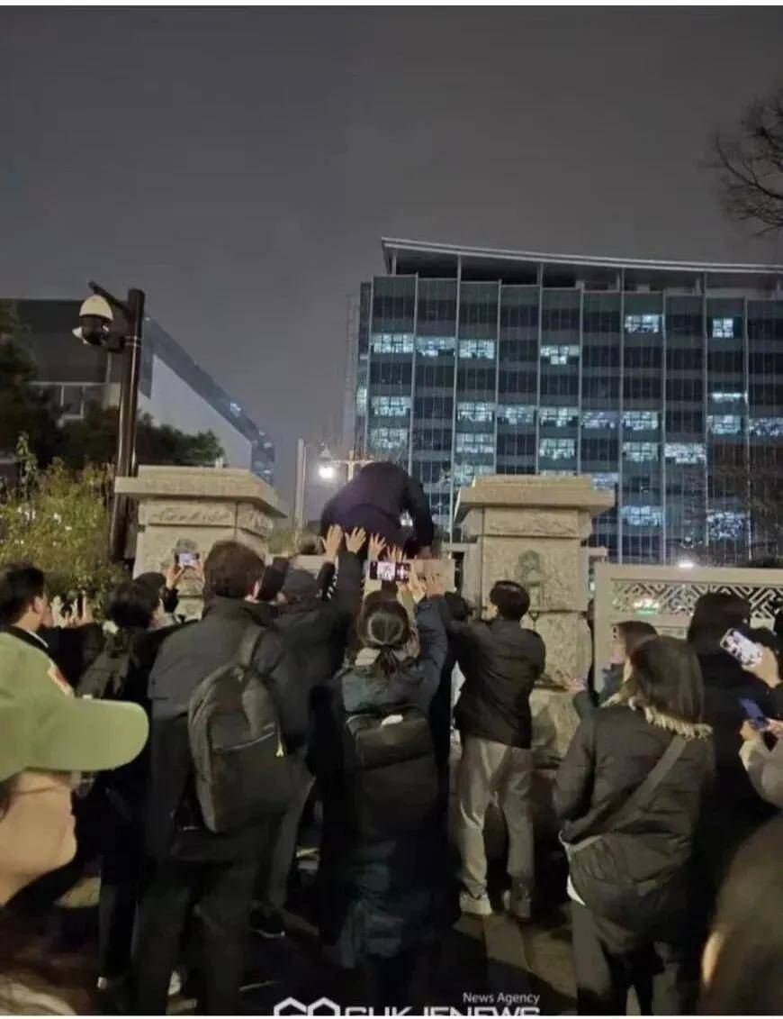 韓國政變“驚天大瓜”！尹錫悅挑釁金正恩，想假扮朝軍潛入首爾？