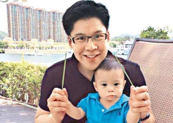 霍啟剛：我敢不疼老婆嗎？那可是拿3000億繼承權(quán)換的！