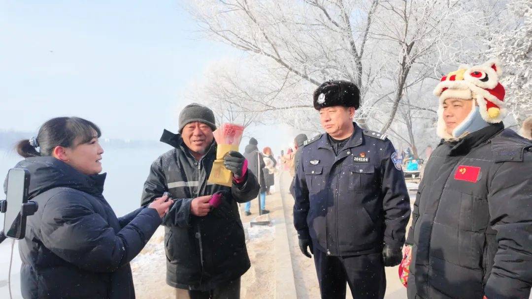 大爺為受傷外地游客墊付醫(yī)藥費(fèi)后被拉黑，吉林文旅局：已補(bǔ)償大爺，警方和文旅局介入