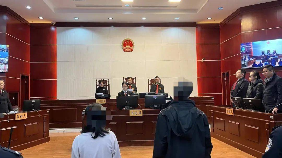 陳某某，被判4年！她與醫(yī)院院長保持不正當男女關(guān)系，拿下1.5億元項目