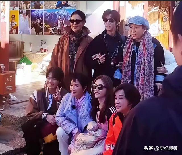 這次，被扒了個底朝天的李小冉，徹底顛覆了大眾對她的固有認(rèn)知！