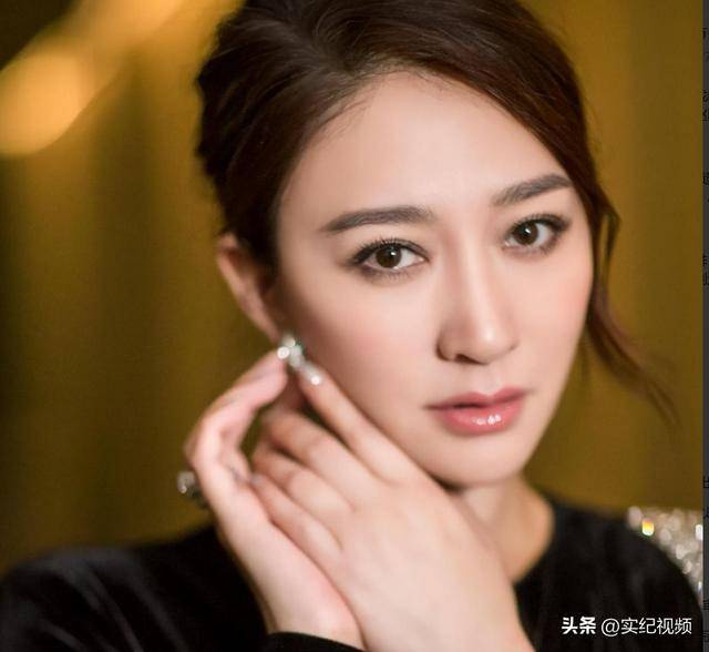 這次，被扒了個底朝天的李小冉，徹底顛覆了大眾對她的固有認(rèn)知！