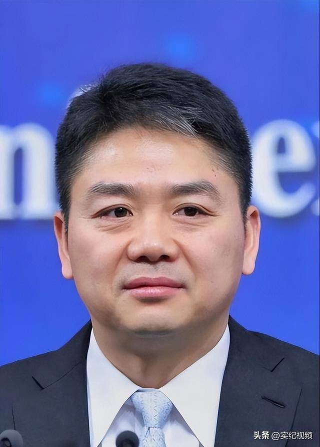 坐擁742億，卻救不了43歲妹妹！把外甥當(dāng)親子，一年給100萬(wàn)撫養(yǎng)費(fèi)