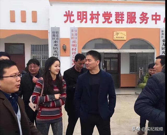 坐擁742億，卻救不了43歲妹妹！把外甥當(dāng)親子，一年給100萬(wàn)撫養(yǎng)費(fèi)