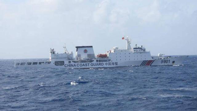 菲方要求中國撤走5901艦，結果下一秒當場懵了，中方新打法奏效