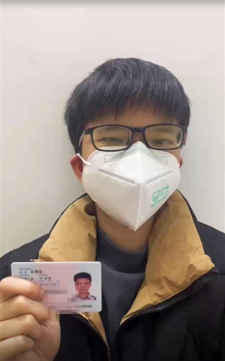 00后女生疑遭班主任侵犯后抑郁自殺，家屬發(fā)聲：她常排名第一，因抑郁退學