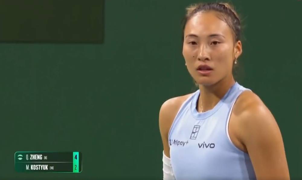 三連勝！鄭欽文擊敗科斯秋克 晉級女單八強