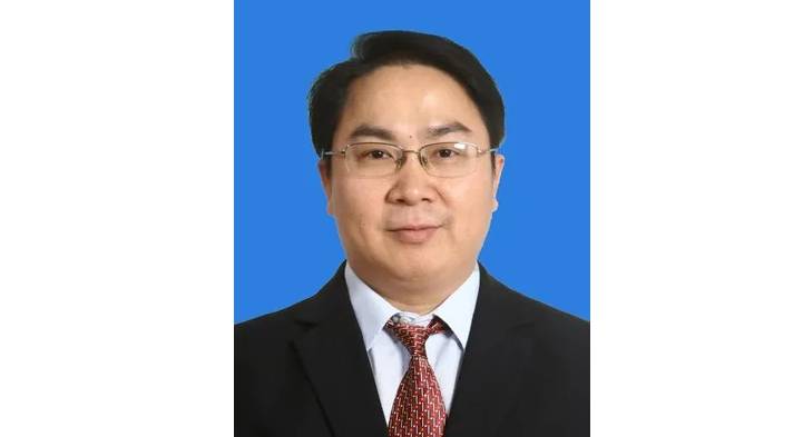 李玉成，擬升正廳