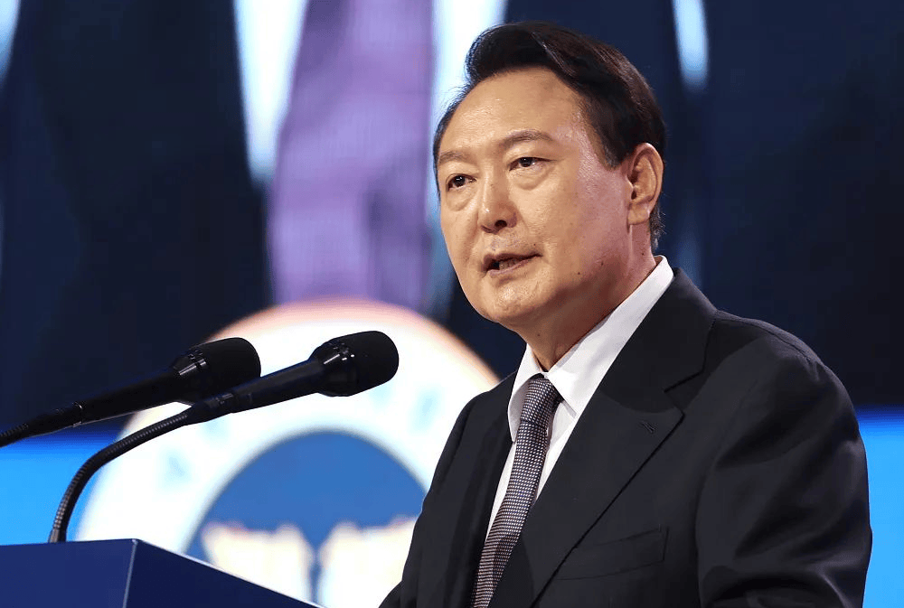 179：85！韓政壇大地震，尹錫悅還沒審判，他的妻子率先收到噩耗 ?