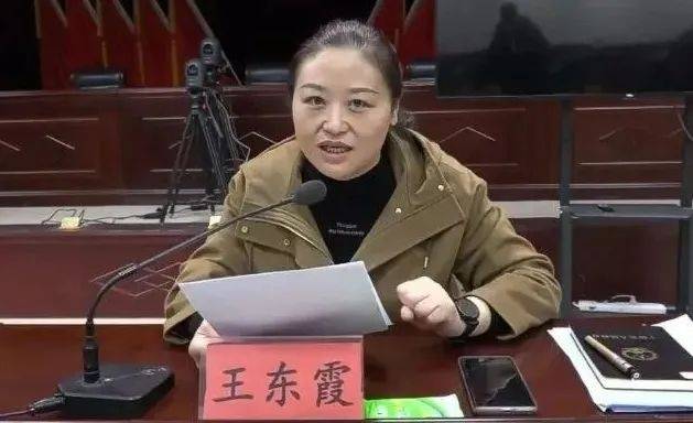 為應(yīng)付檢查，鎮(zhèn)黨委書記花250萬給21個村“刷白墻”