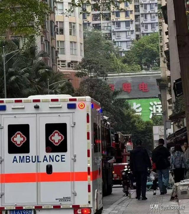 “整棟樓震了一下”！ 15歲男孩在家做實(shí)驗(yàn)引發(fā)爆炸