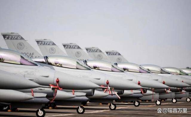 兩岸軍機(jī)對(duì)峙，臺(tái)軍集體退役潮爆發(fā)！美日叫囂攔截解放軍登陸？