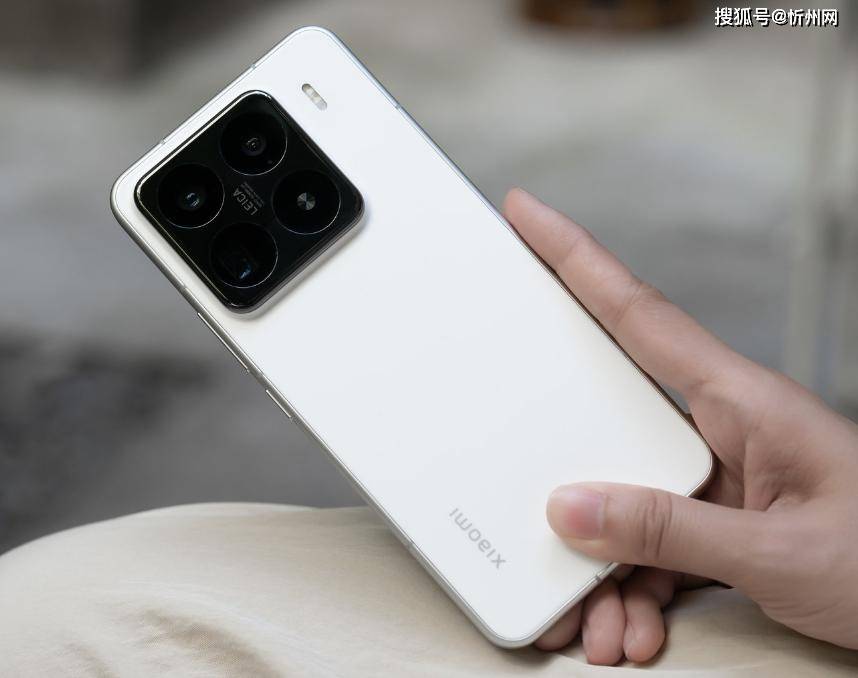小米頂尖“小鋼炮”手機，現(xiàn)已降價901元，512GB+3nm芯片+無網(wǎng)通信