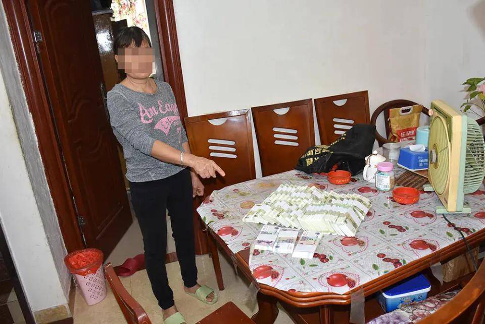 廣東一保姆盜走雇主家中90余萬元財物，嫌疑人已被刑事拘留