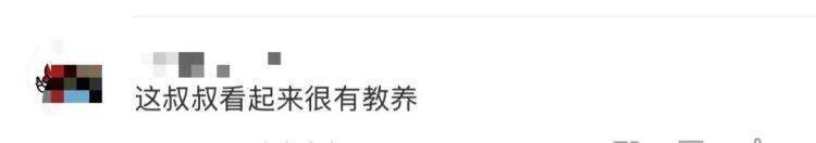 女兒去世后，媽媽偶遇曾輔導(dǎo)她作業(yè)的顧客！翻聽女兒生前語音，泣不成聲
