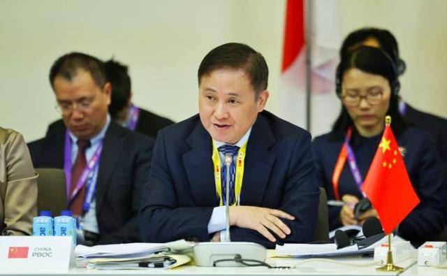 央行行長潘功勝出席并主持東盟與中日韓財長和央行行長會