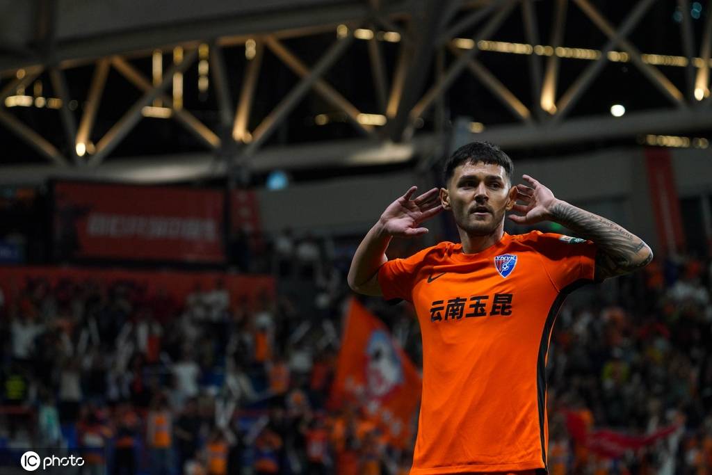 神奇！中超-17分鐘3球大逆轉(zhuǎn) 云南3-2送泰山4輪不勝