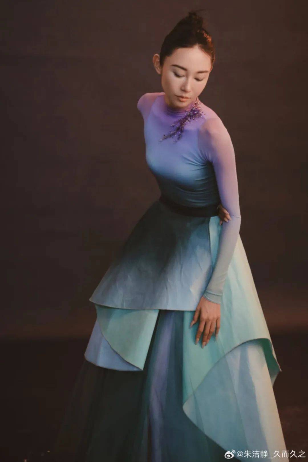 浙江知名女演員，重病歸來！曾四登春晚，流淚照心疼