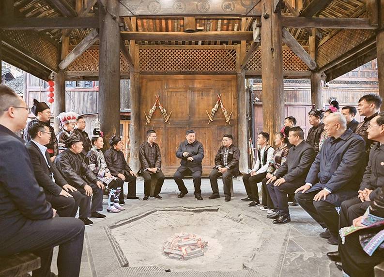 鍥而不舍落實中央八項規(guī)定精神，以優(yōu)良黨風(fēng)引領(lǐng)社風(fēng)民風(fēng)