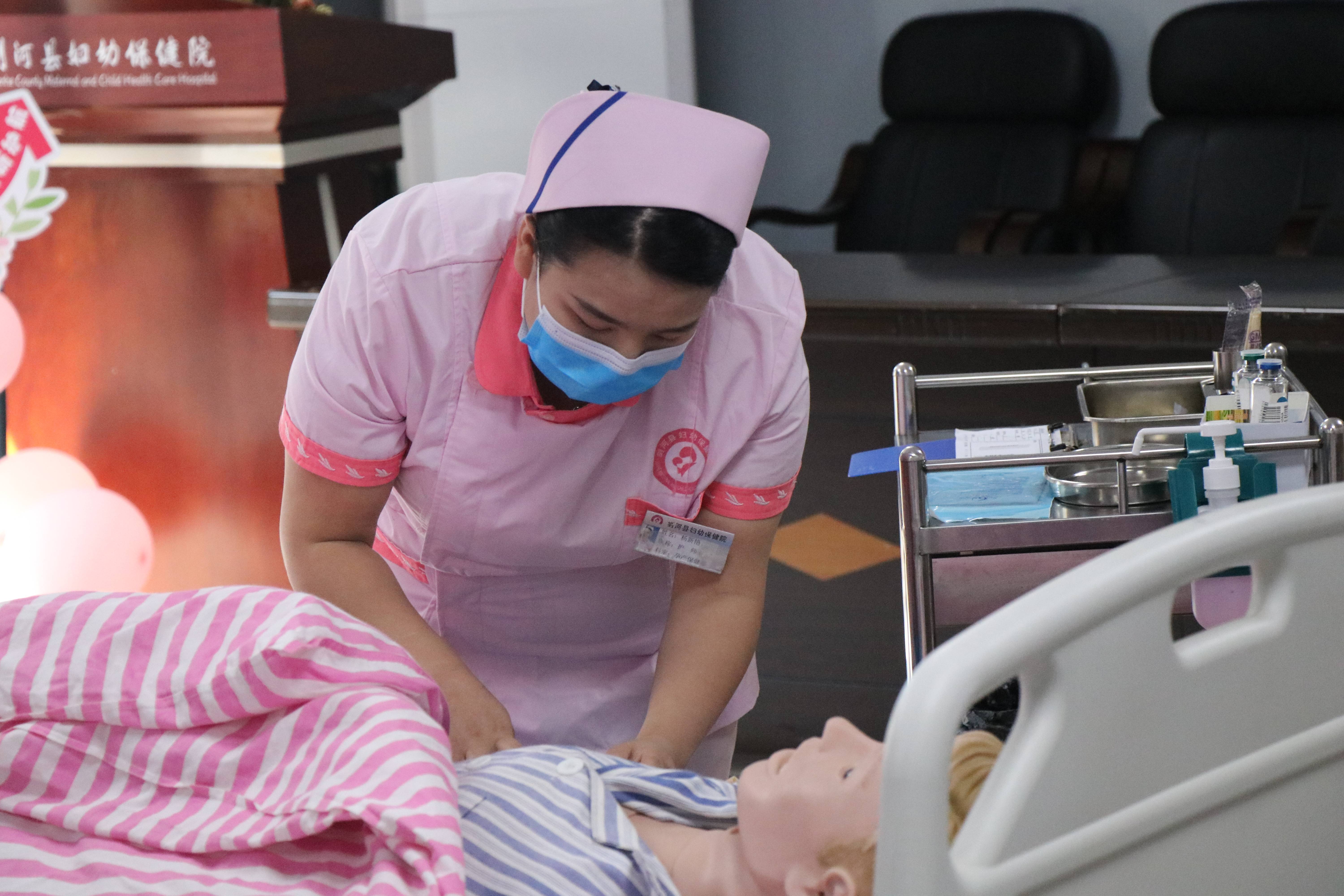 劍河縣婦幼保健院以賽礪技慶5.12護士節(jié)