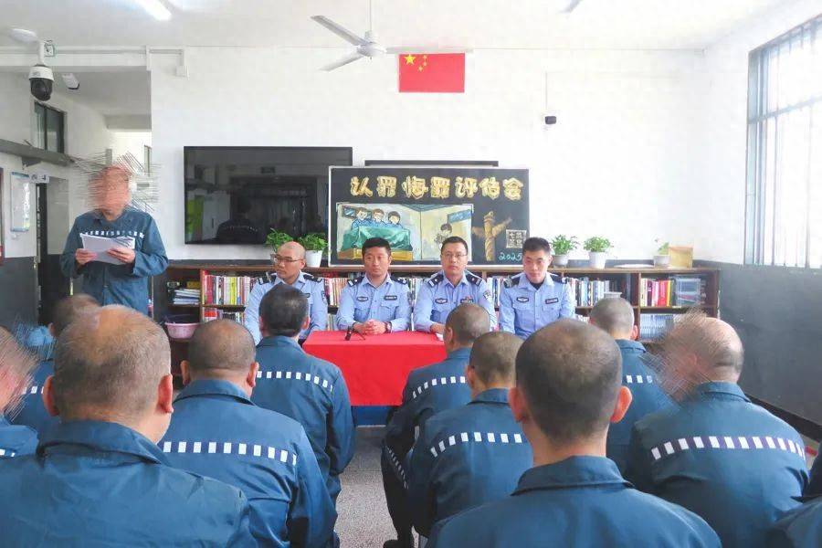 男子在上海監(jiān)獄服刑11年，出獄前才得知兩位家人已病逝...極大生活困境，他深深擔(dān)憂→